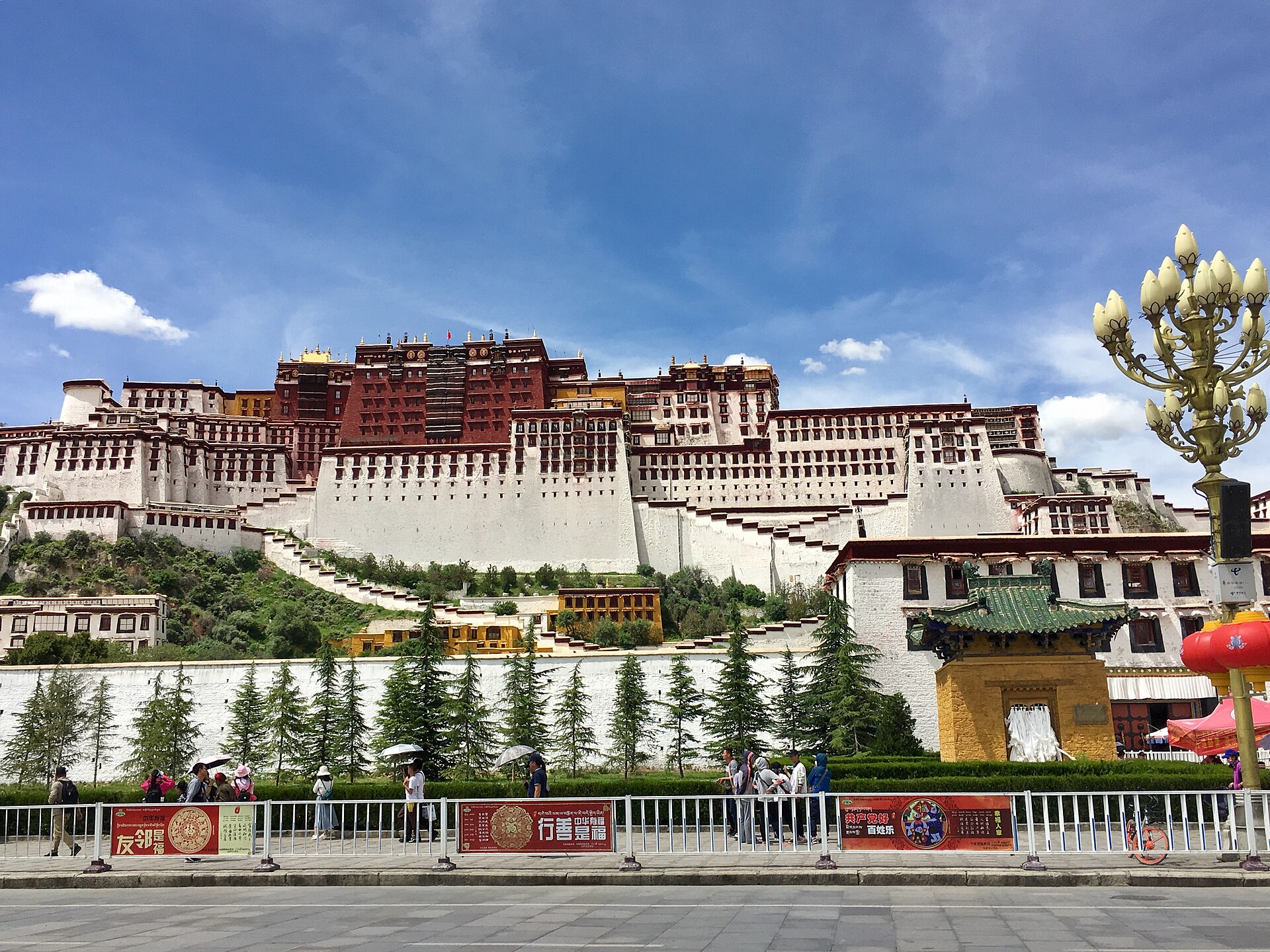 Potala Palace - Lhasa, Tibet - 27907563698