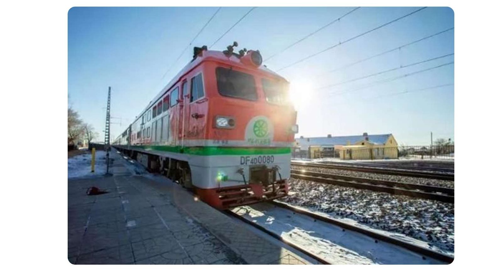 Hulunbuir Express at sunset