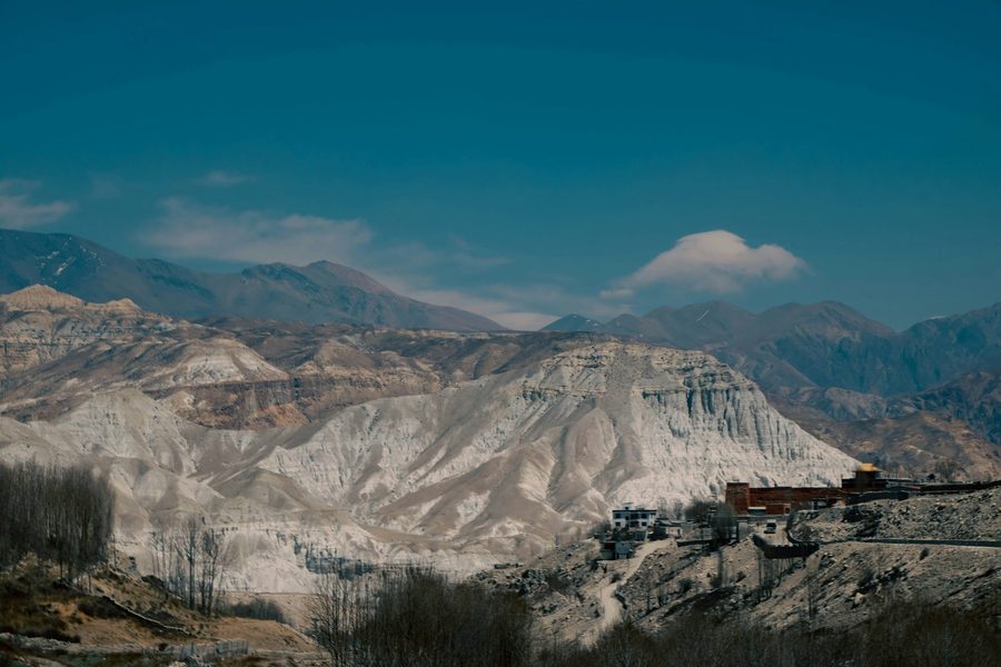 Tibetan plateau monastery